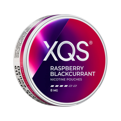 XQS Raspberry Blackcurrant 8mg, Dose, rechte Seitenansicht